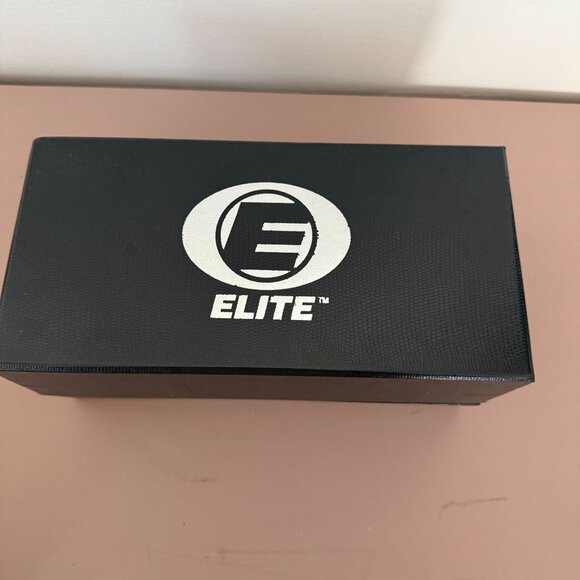 Dale Earnhardt #3 Goodwrench Service Plus NASCAR Diecast 1:24 Scale Elite Series - Picture 10 of 10